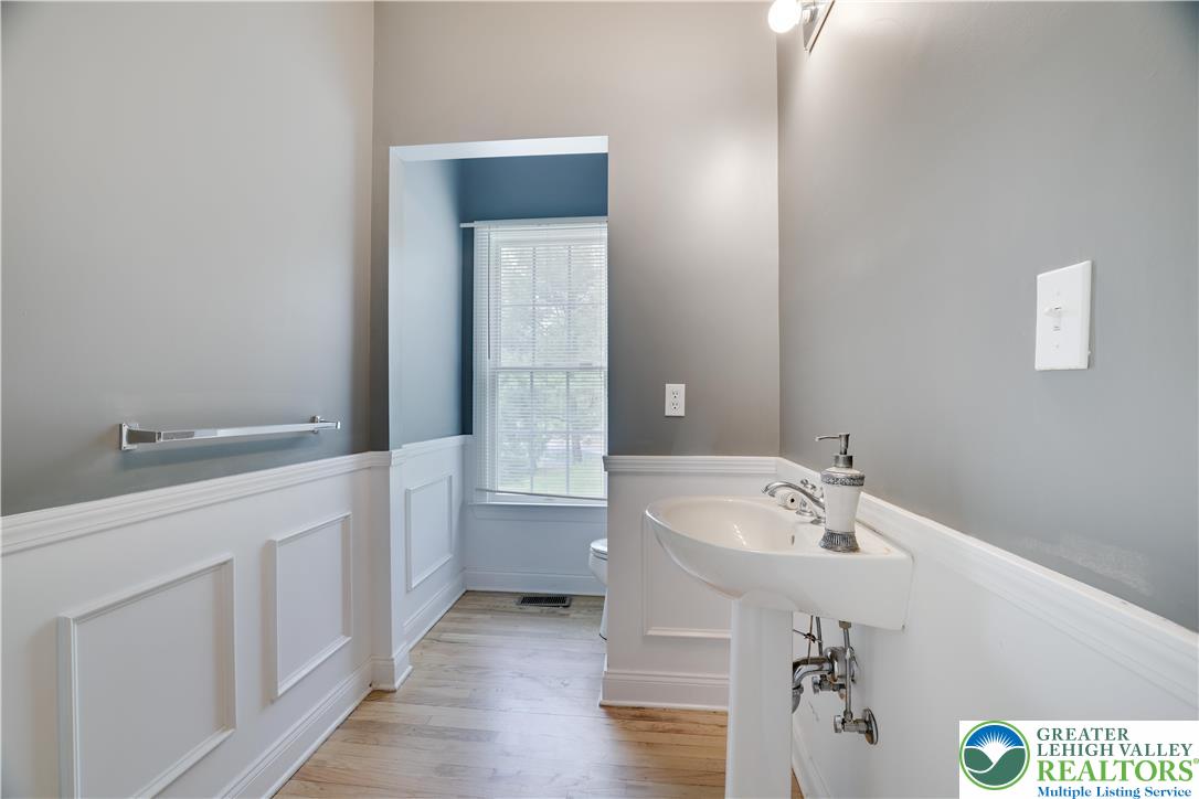 258 Rising Meadow Way Property Photo 29