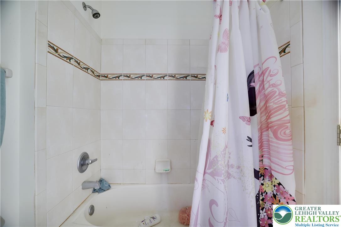 258 Rising Meadow Way Property Photo 35