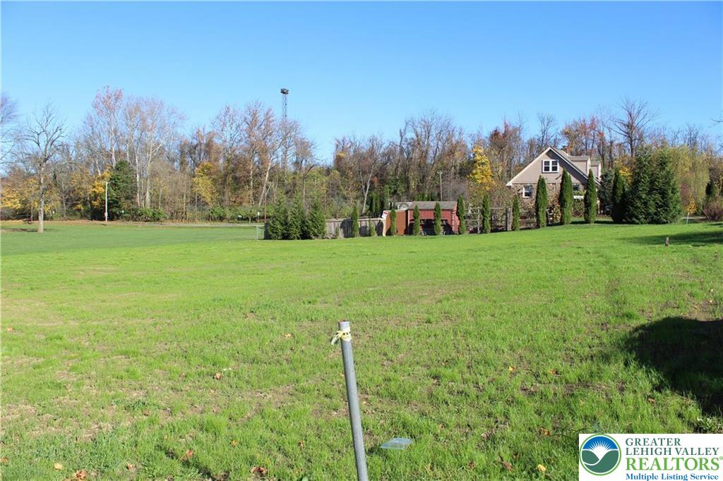 1837 Norwood Street Property Photo 5