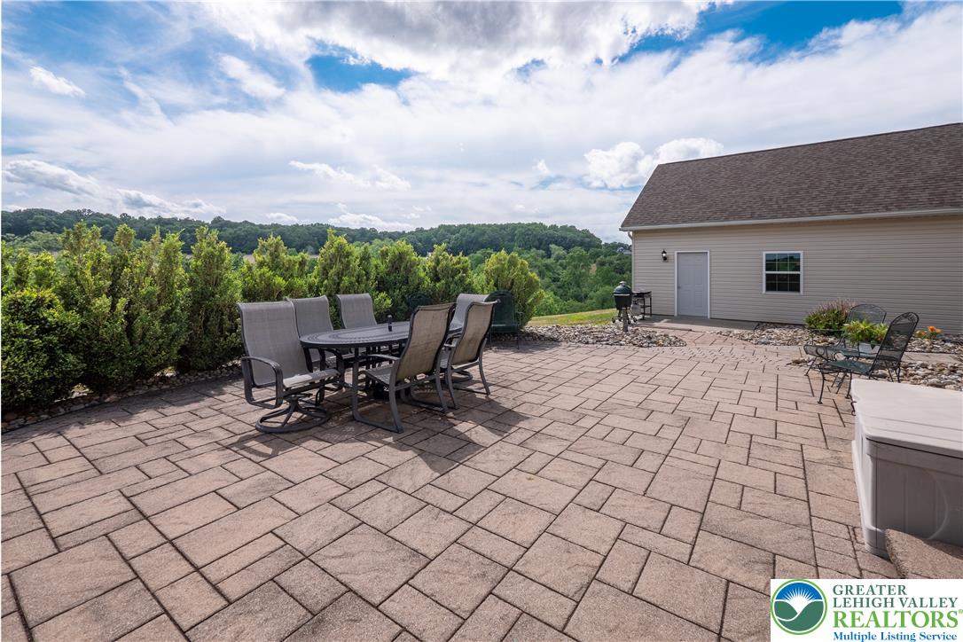2912 Silver Creek Circle Property Photo 45