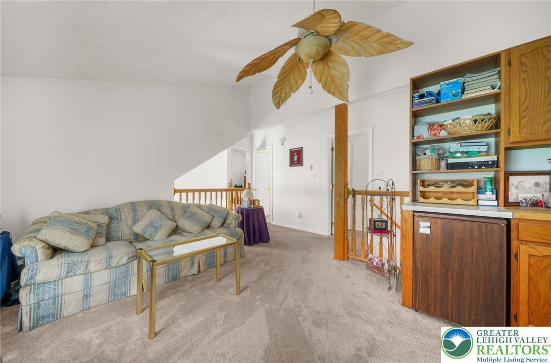 111 Sir Lyonnesse Court Property Photo 15