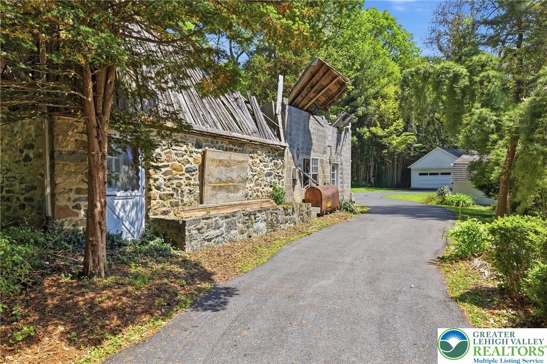 1480 Pennsylvania Avenue Property Photo 49