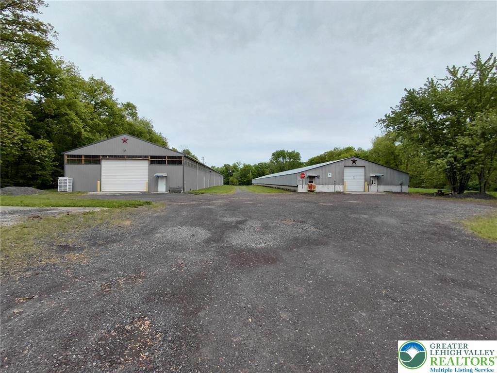 2715 Dahl Road Property Photo 2
