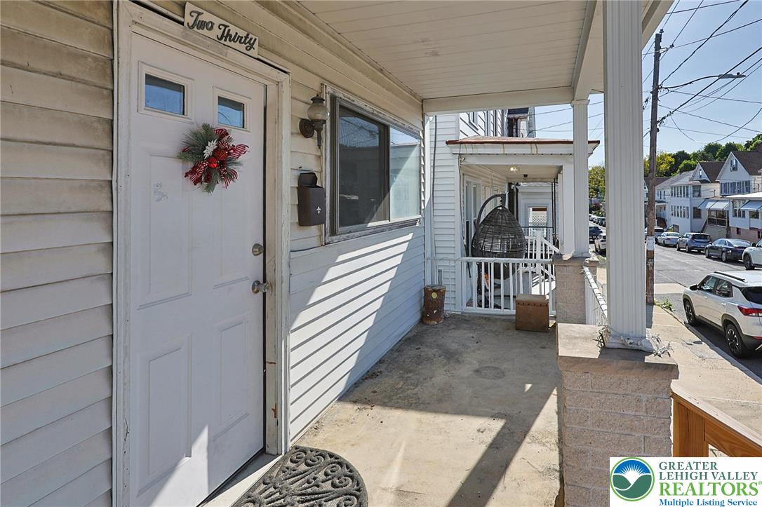230 Fell Street Property Photo 3