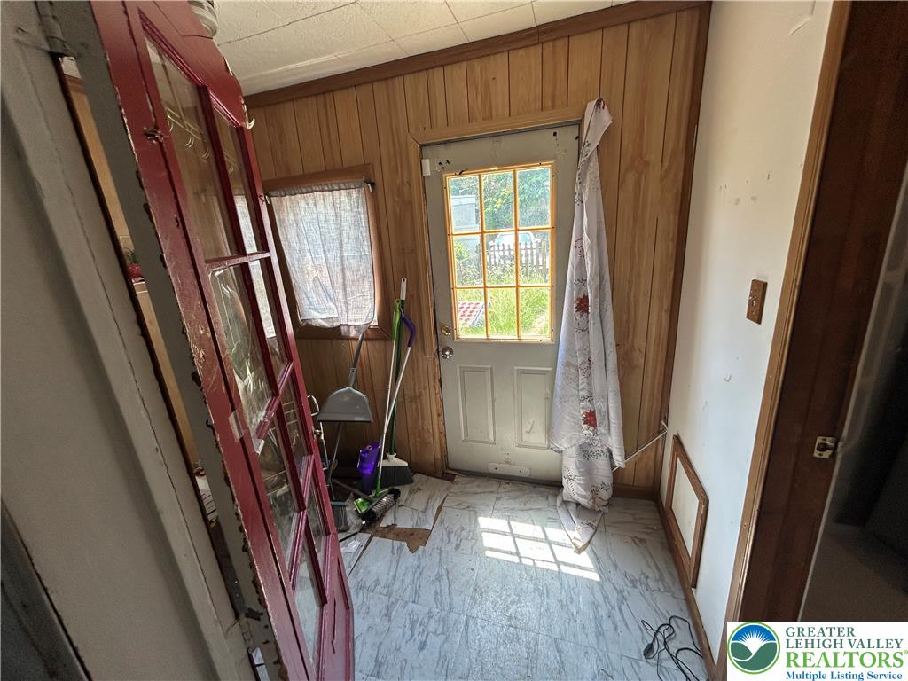 1238 Lehigh Street Property Photo 20