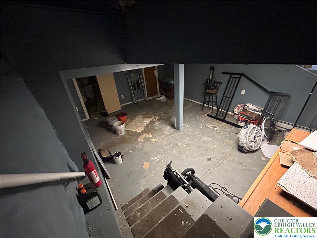 1238 Lehigh Street Property Photo 22