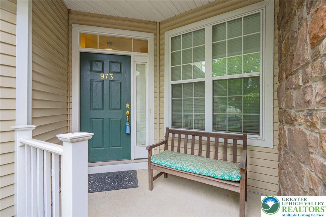 973 Iron Property Photo 4