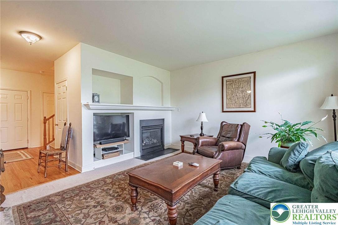 973 Iron Property Photo 10