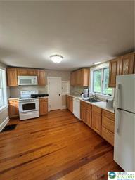 6024 Front Street Property Photo 4