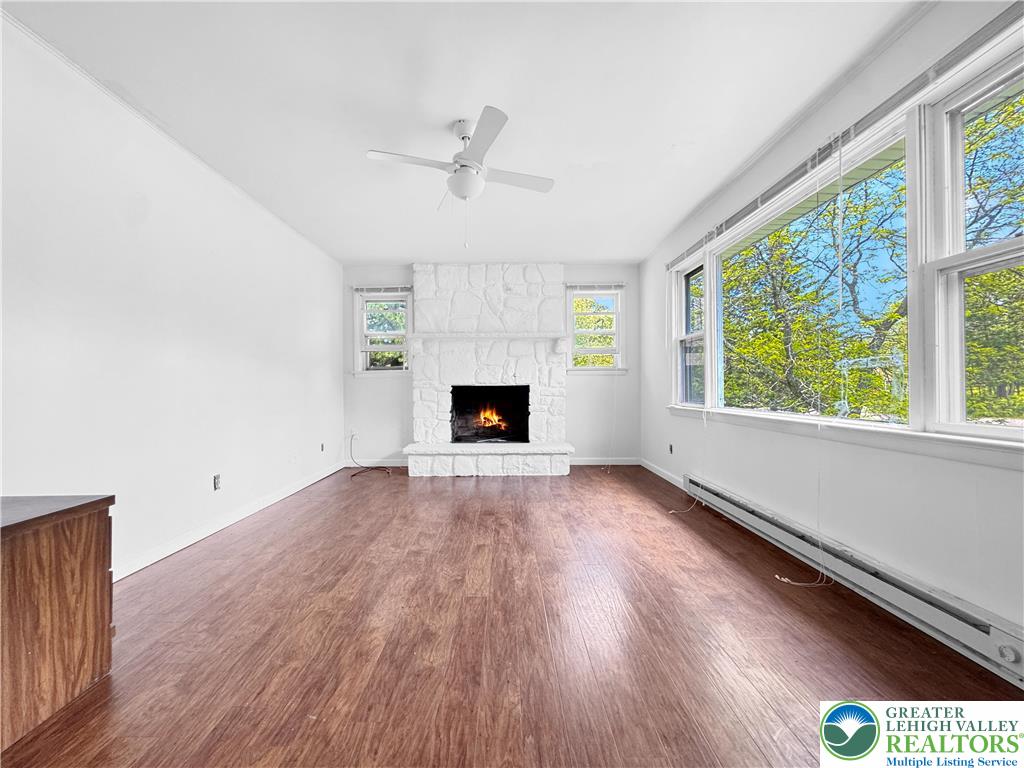183 Island Drive Property Photo 4