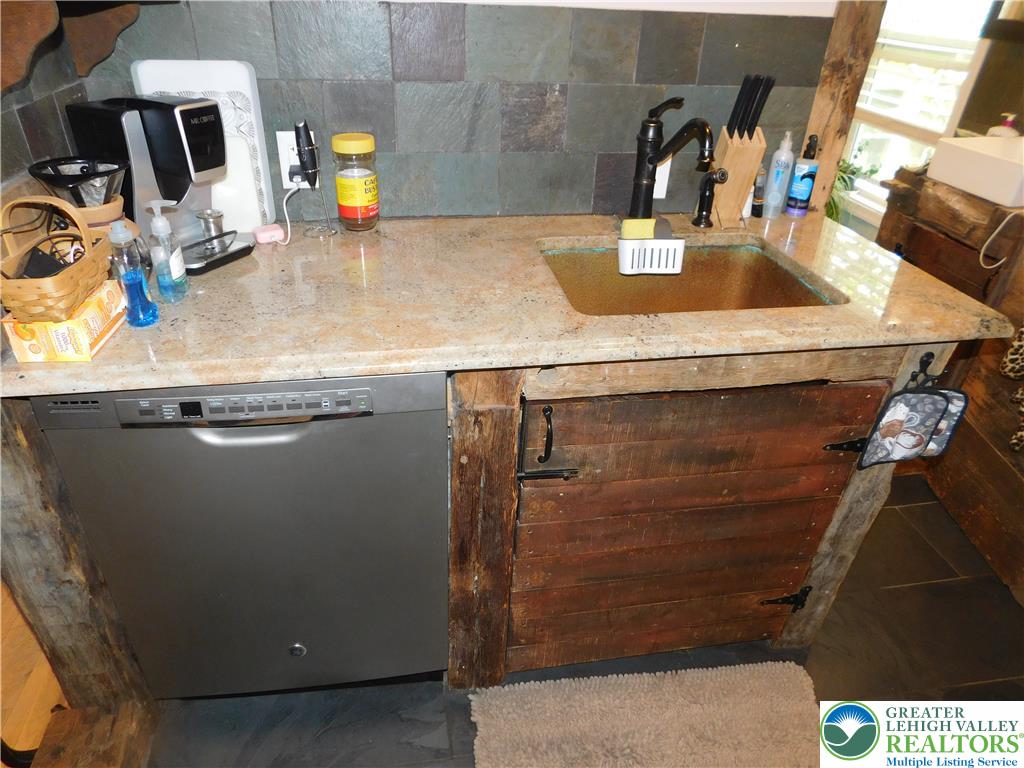 41 Reeder Street Property Photo 19