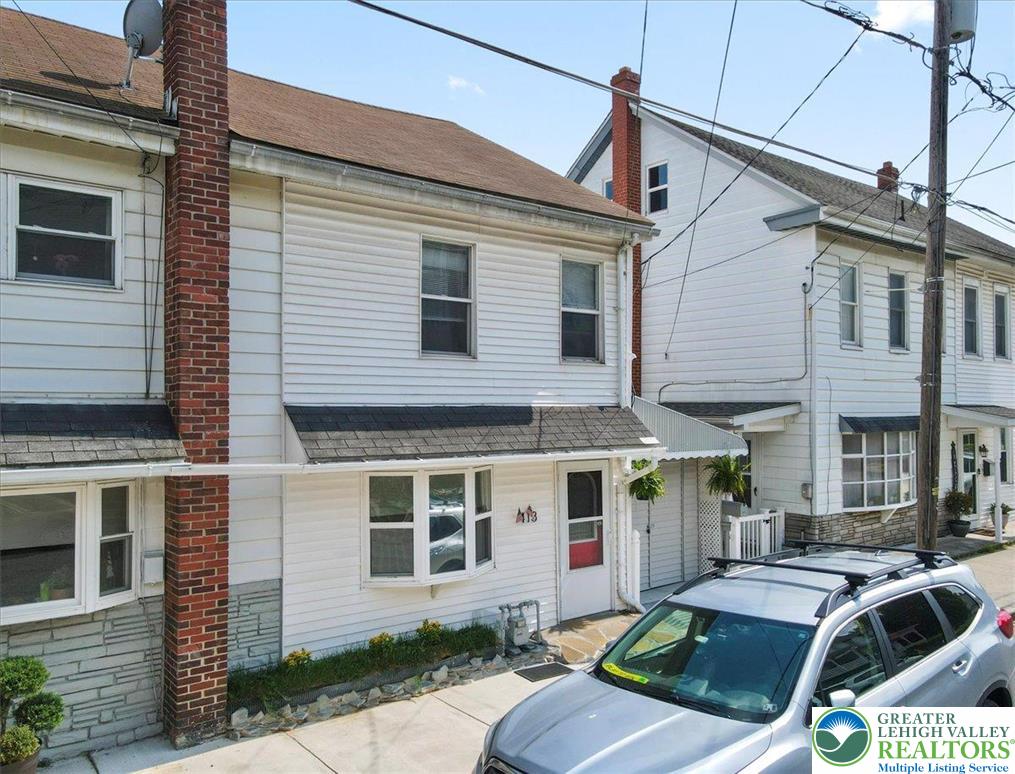 413 South Avenue Property Photo 4