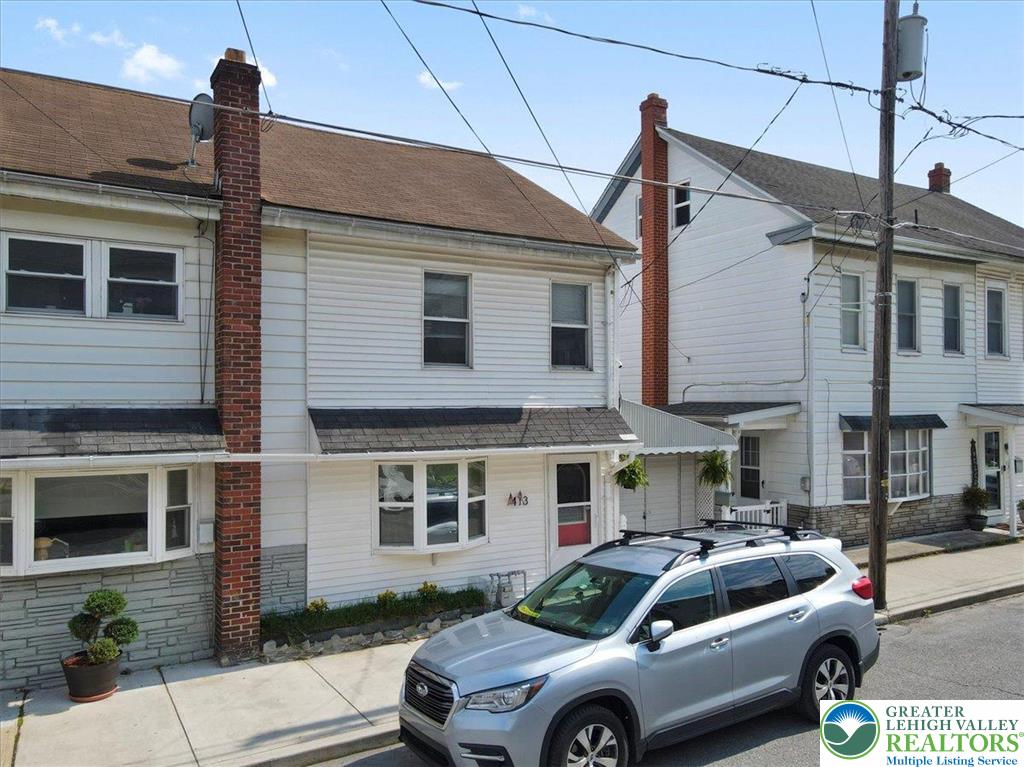 413 South Avenue Property Photo 5