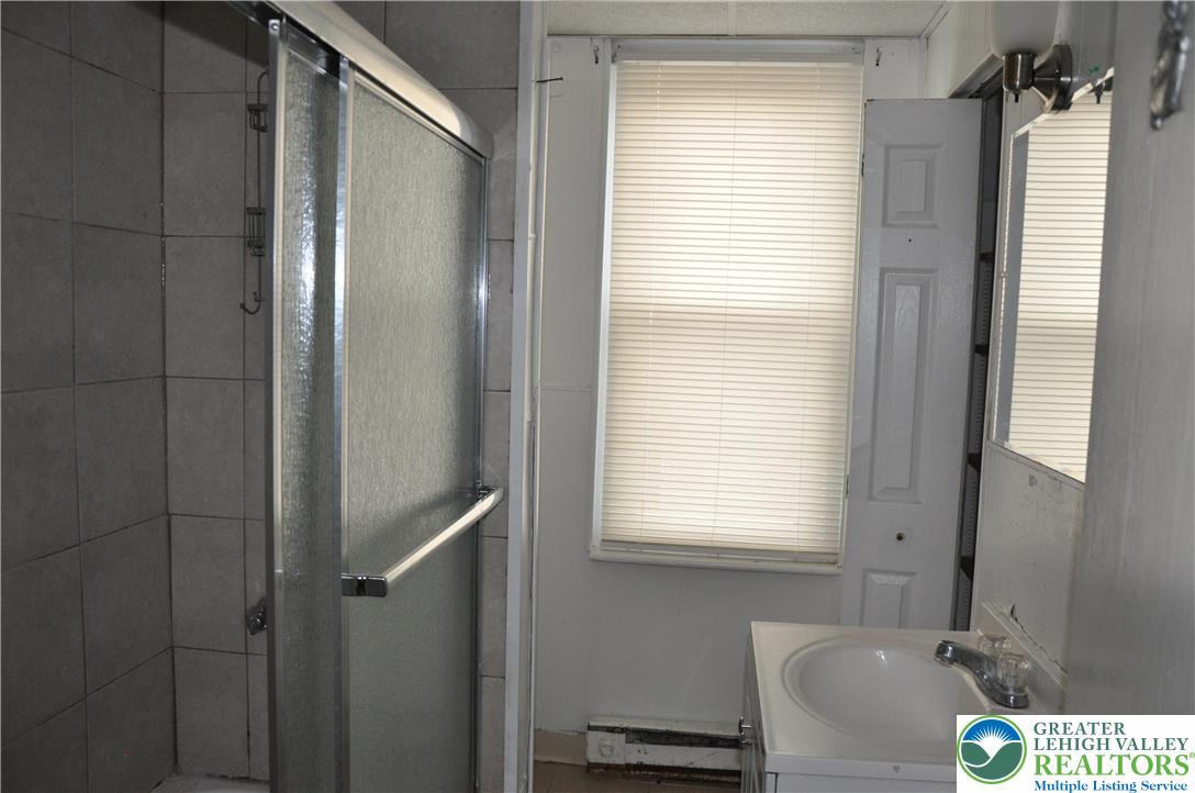 146 11th Street Property Photo 19