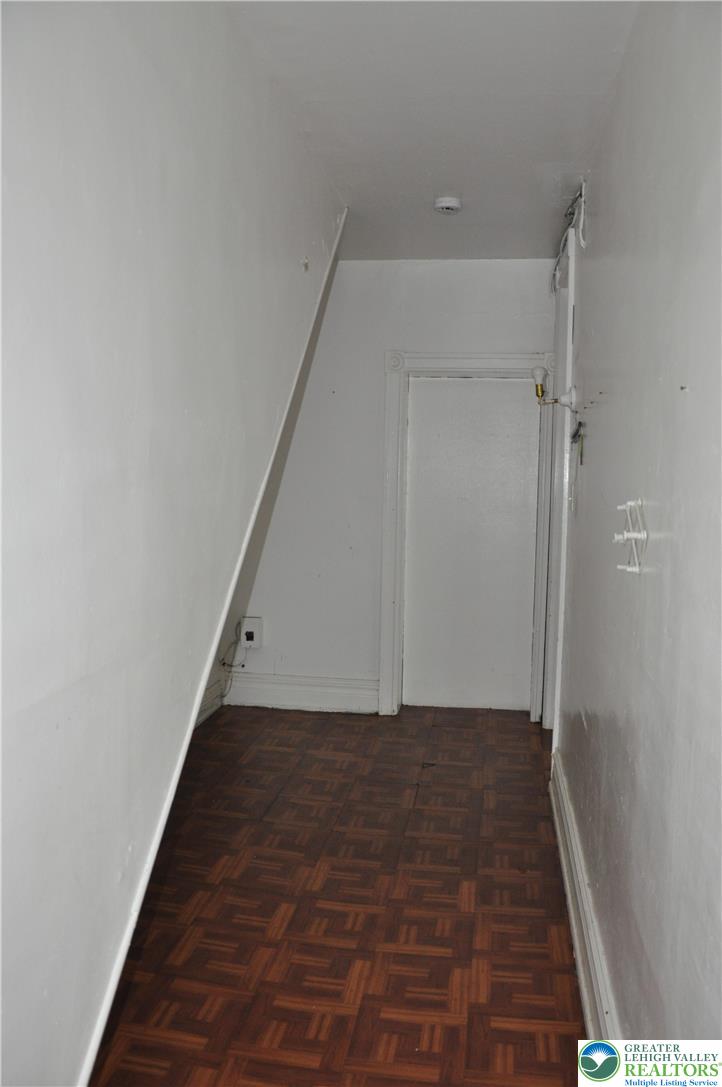 146 11th Street Property Photo 22