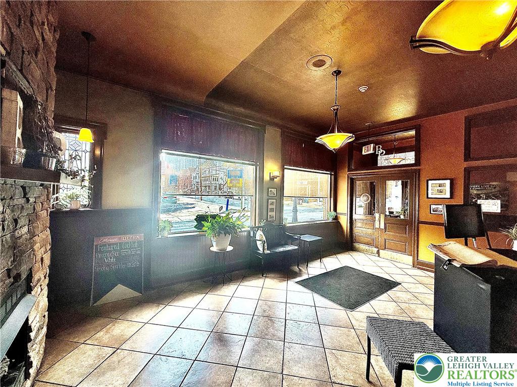 62 Broadway Property Photo 16