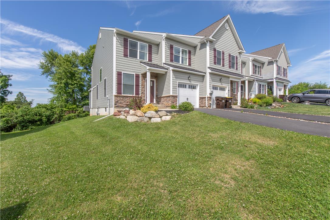 4462 Benjamin Court Property Photo 1
