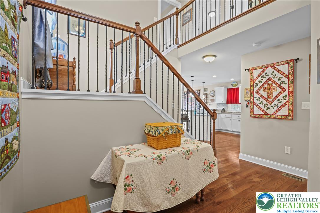 5510 North Coplay Road Property Photo 3