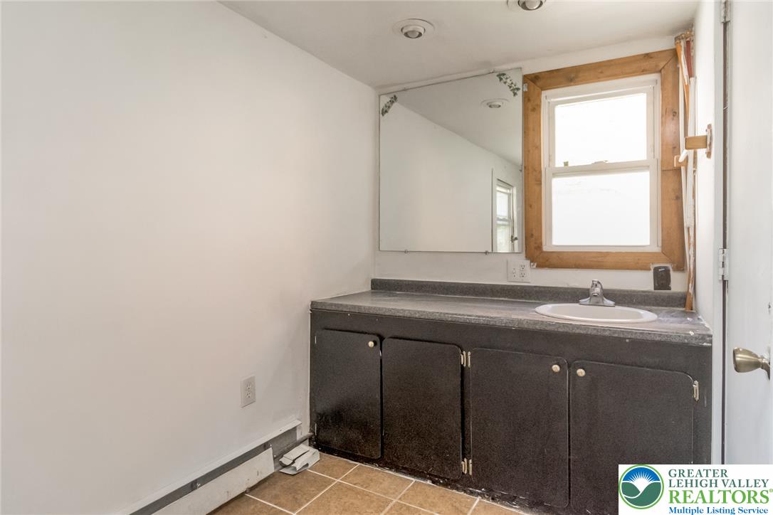 310 West Patterson Street Property Photo 17