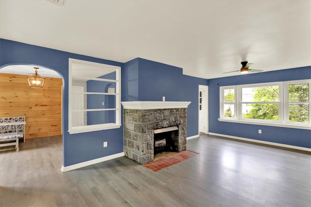 434 East Moyer Road Property Photo 6