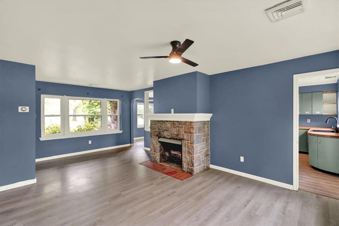434 East Moyer Road Property Photo 8