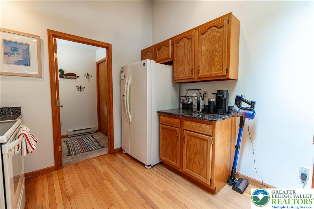 1006 Rolling Hills Drive Property Photo 8