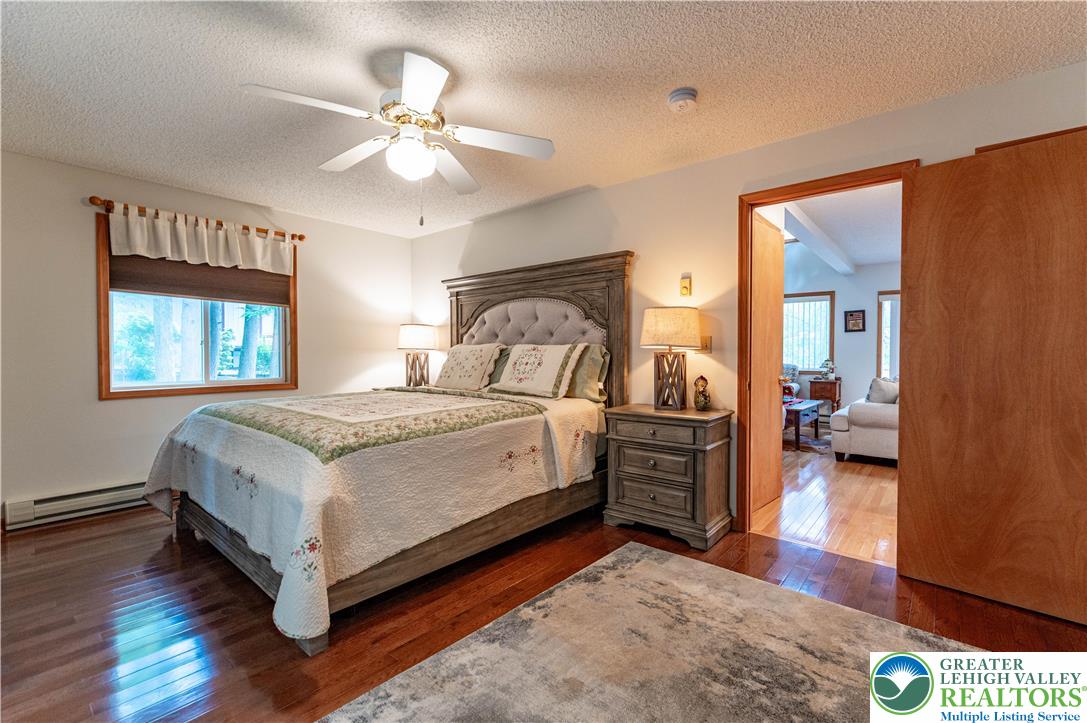 1006 Rolling Hills Drive Property Photo 21