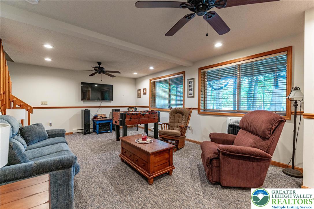 1006 Rolling Hills Drive Property Photo 40