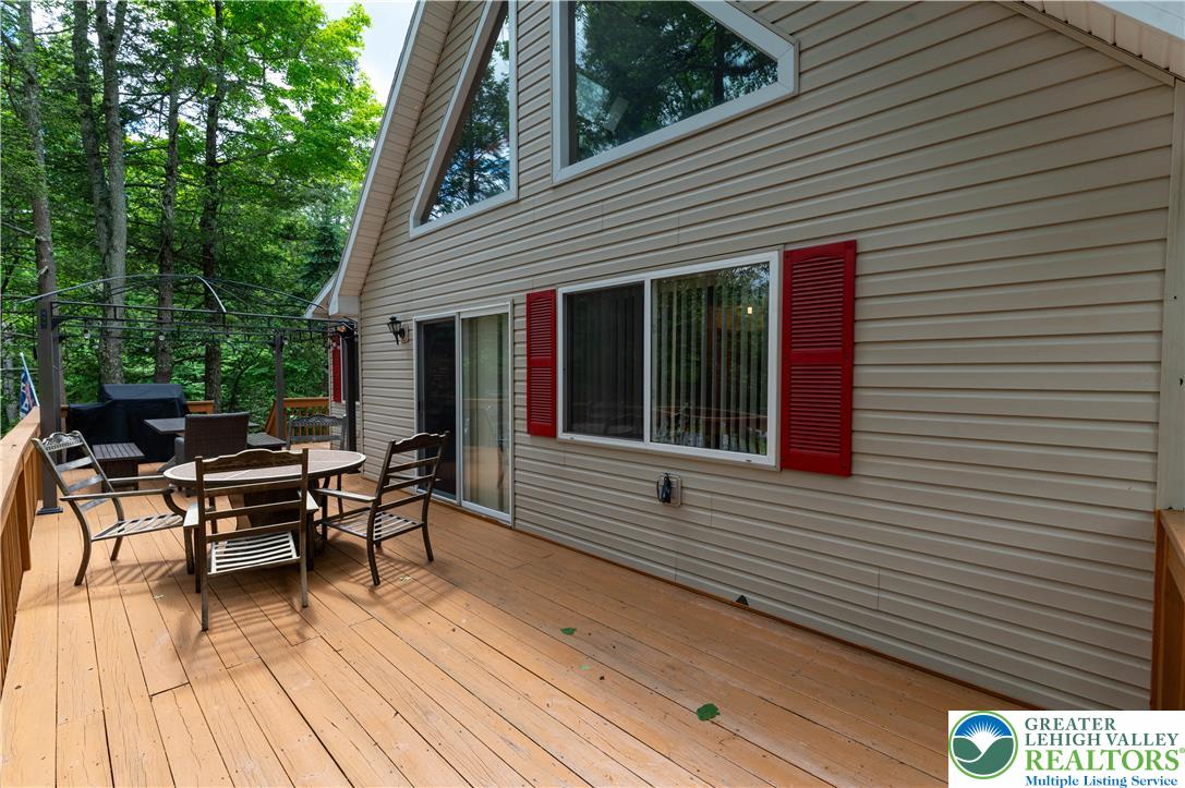 1006 Rolling Hills Drive Property Photo 48