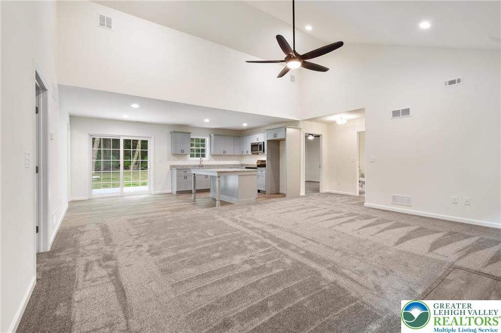 Pine Hollow Drive Property Photo 11