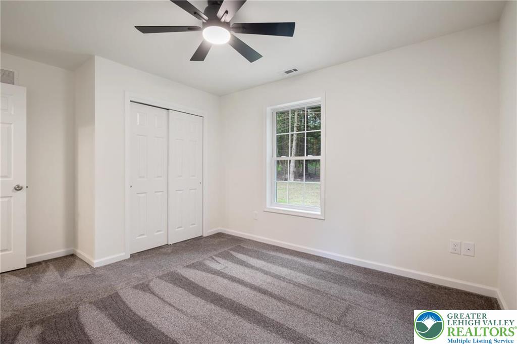Pine Hollow Drive Property Photo 18