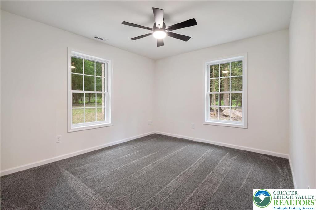 Pine Hollow Drive Property Photo 19