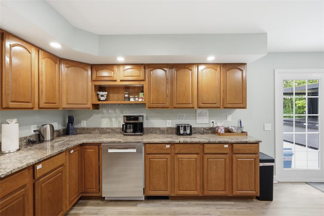 310 Estate Drive Property Photo 18