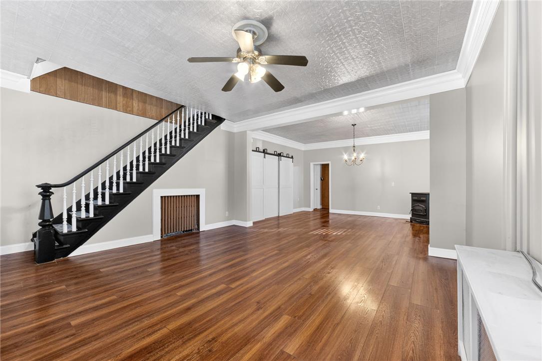 122 Front Street Property Photo 15
