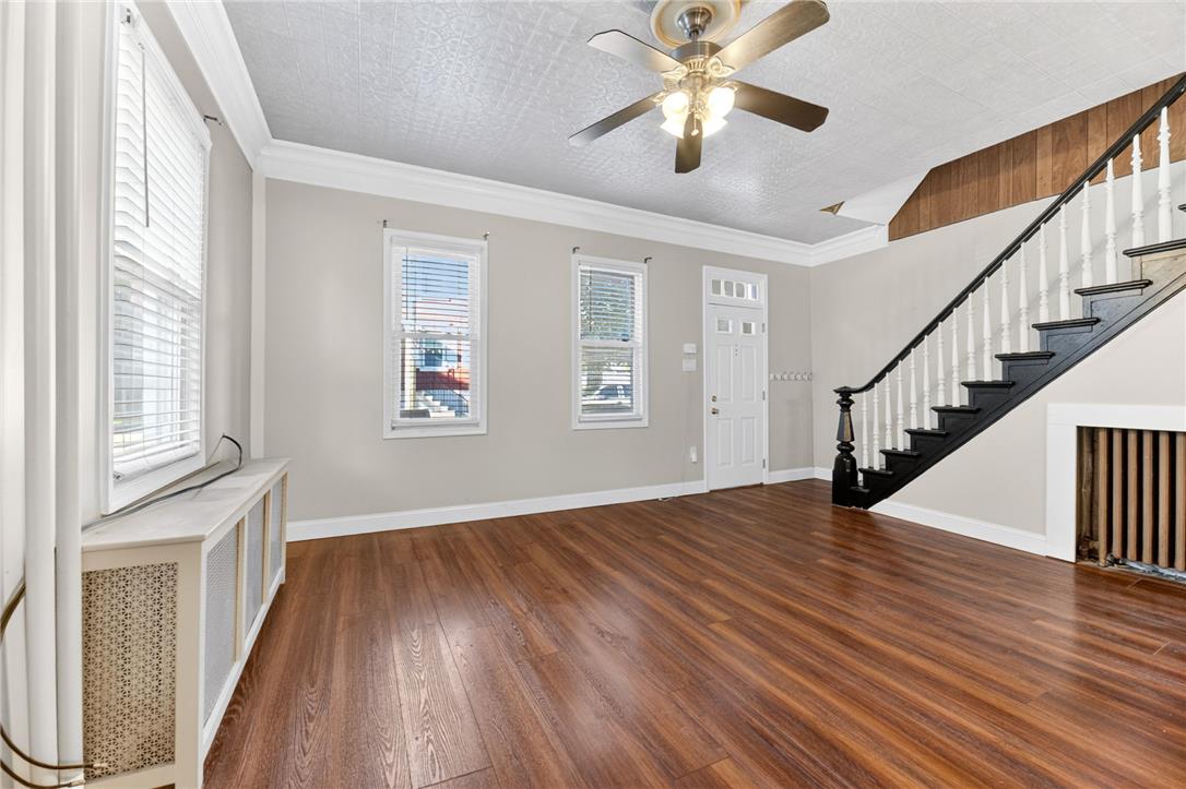 122 Front Street Property Photo 16