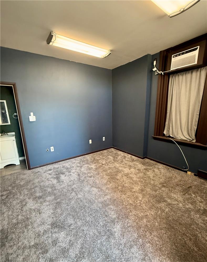 538 North New Street Commercial Property Photo 3
