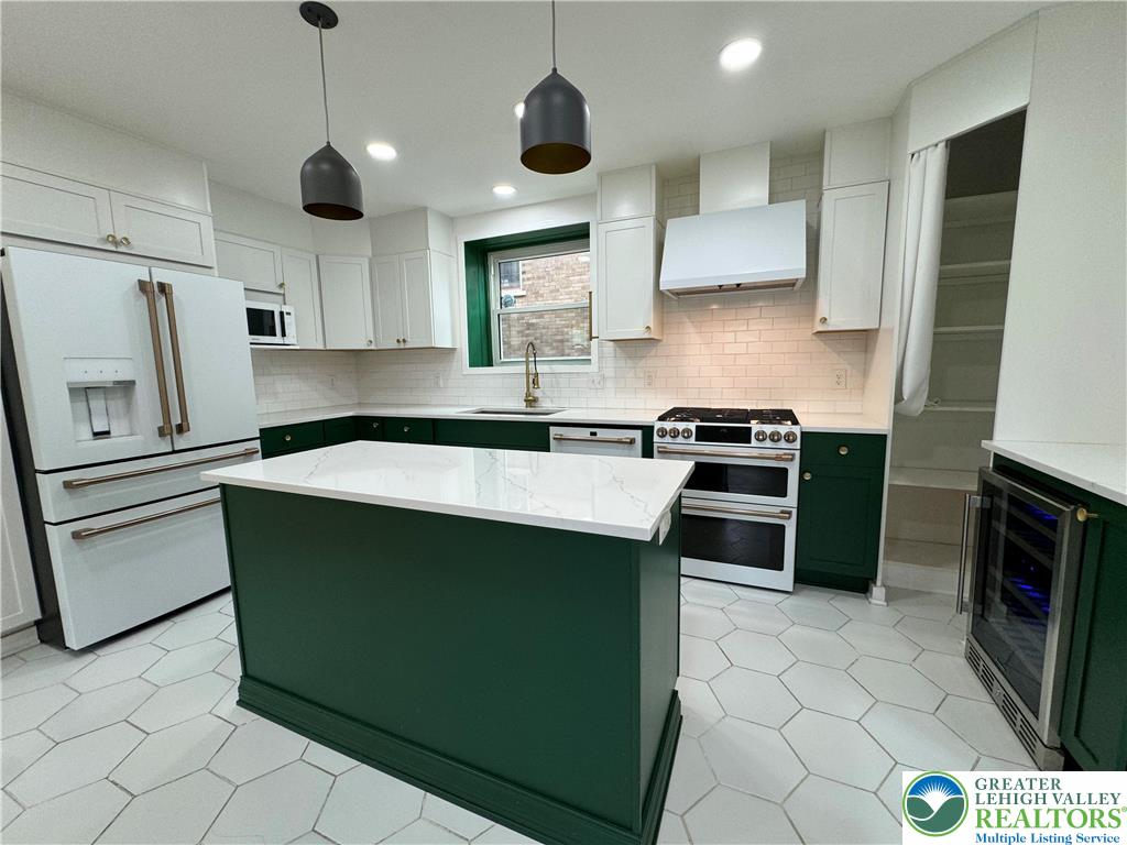 2201 West Gordon Street Property Photo 19