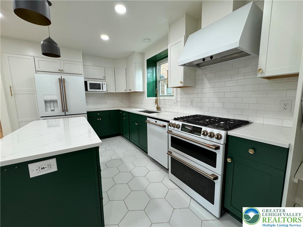 2201 West Gordon Street Property Photo 22