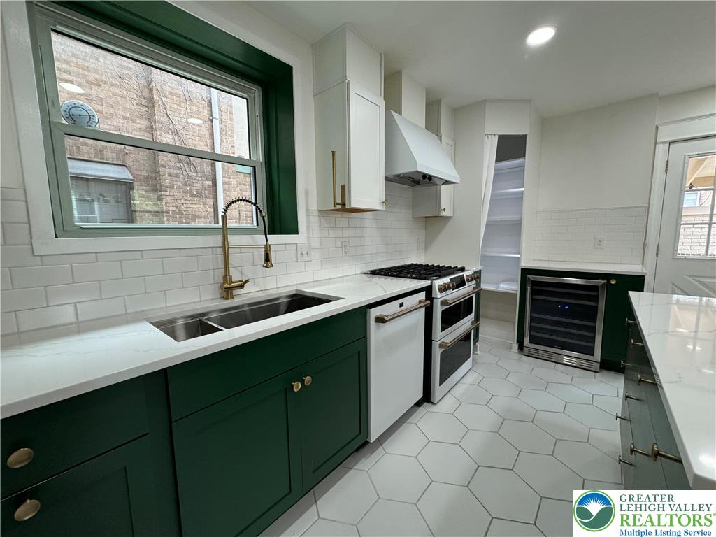 2201 West Gordon Street Property Photo 23