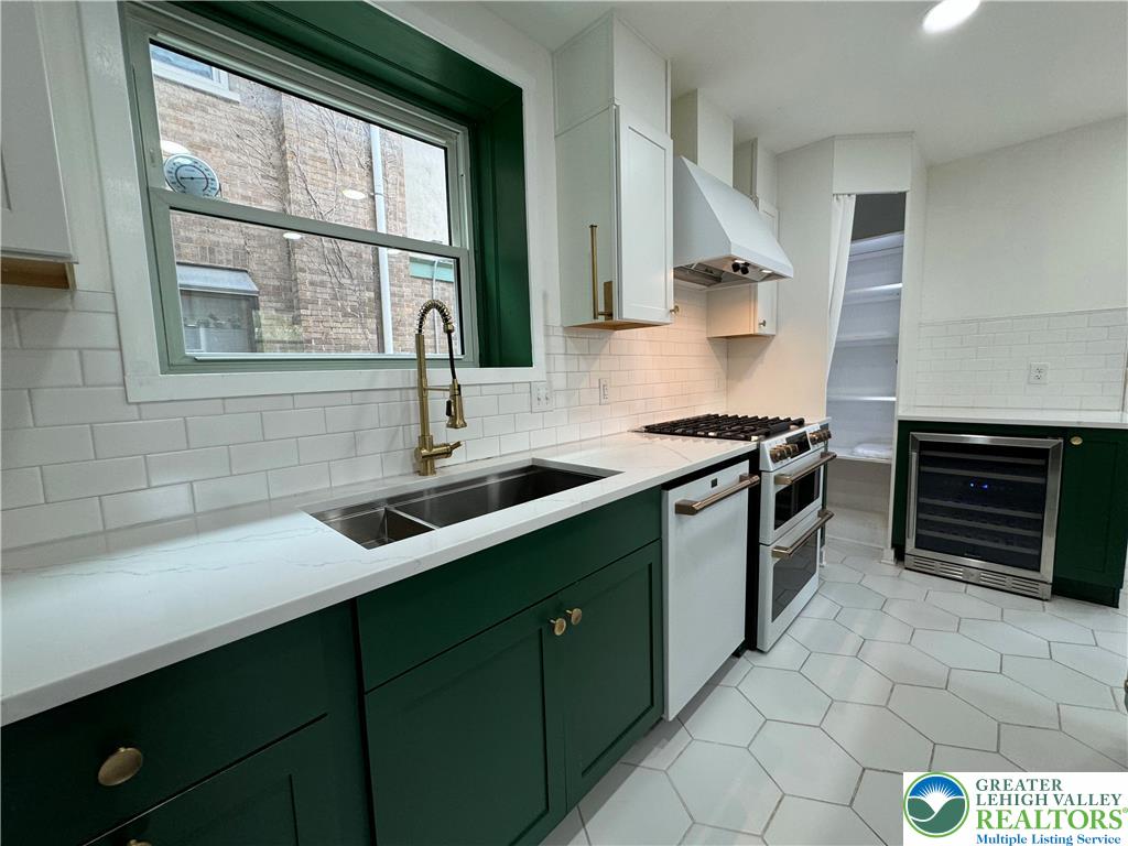2201 West Gordon Street Property Photo 25