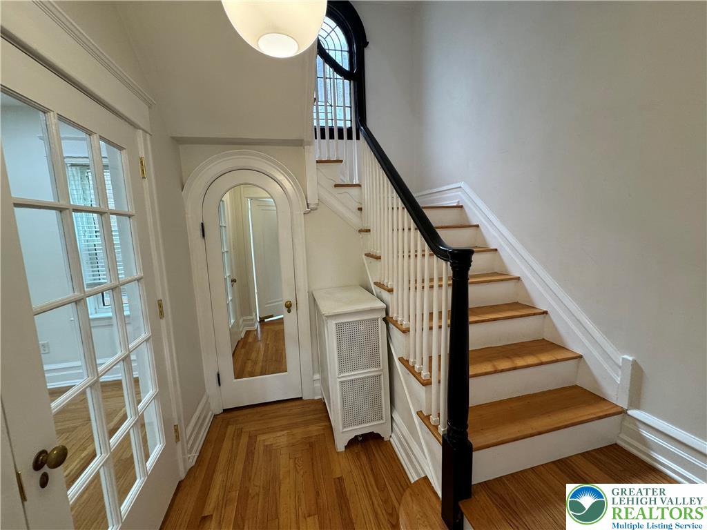 2201 West Gordon Street Property Photo 33