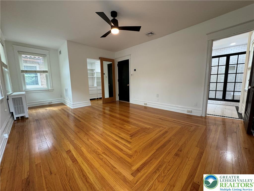 2201 West Gordon Street Property Photo 39