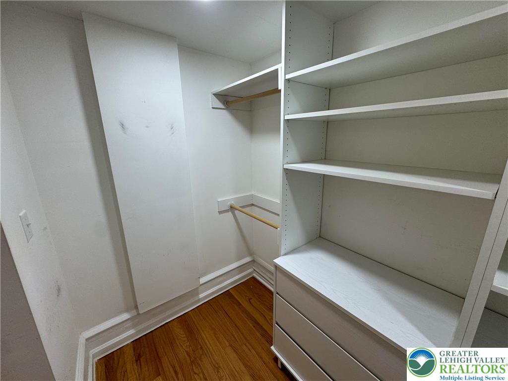 2201 West Gordon Street Property Photo 41