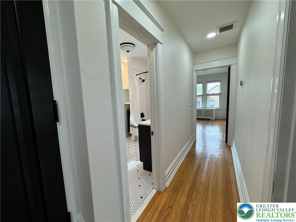 2201 West Gordon Street Property Photo 48