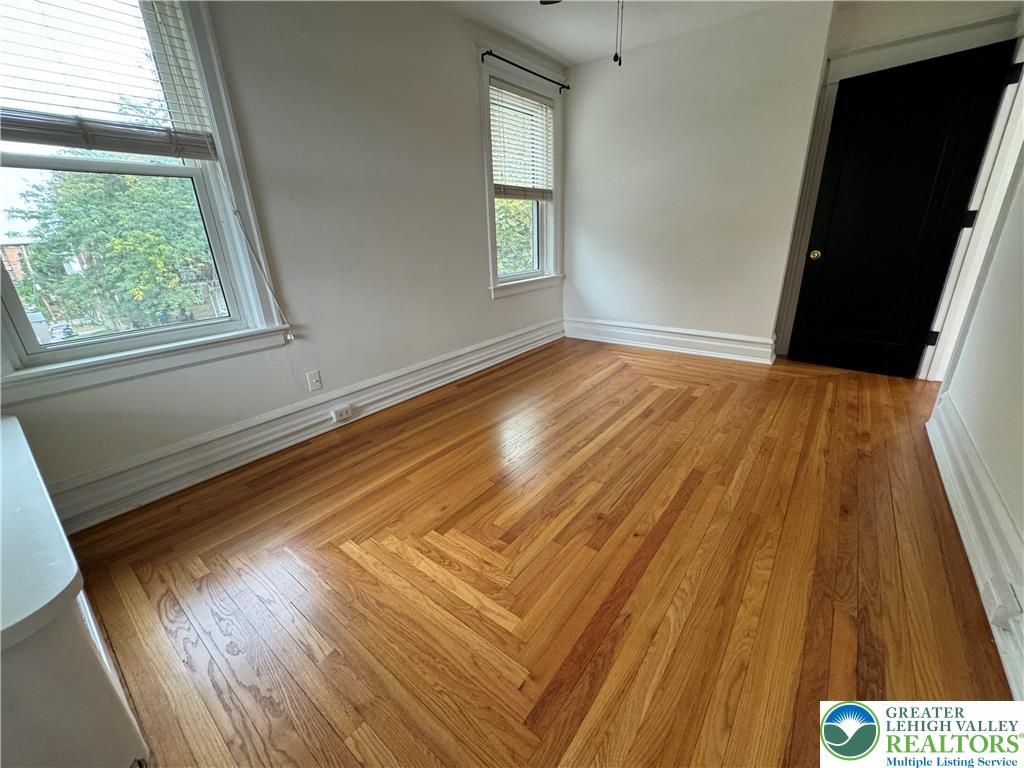 2201 West Gordon Street Property Photo 52