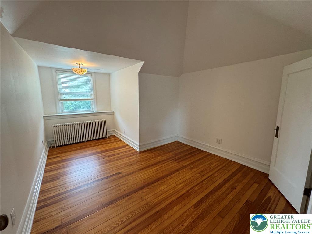 2201 West Gordon Street Property Photo 59