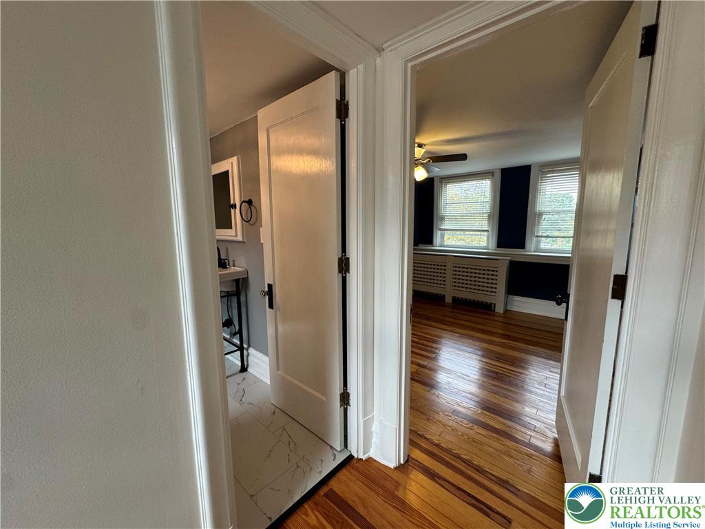 2201 West Gordon Street Property Photo 62
