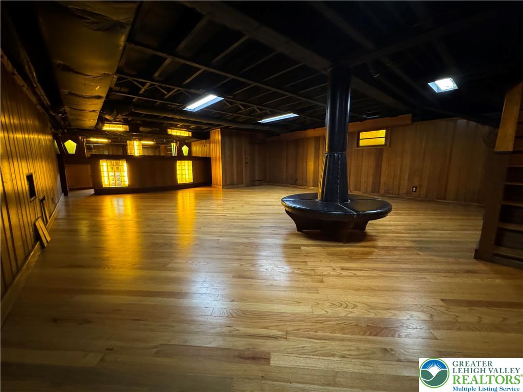 2201 West Gordon Street Property Photo 77