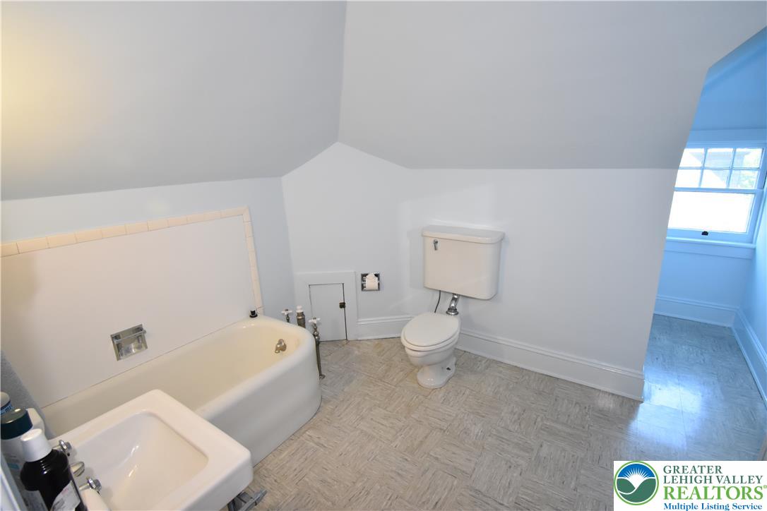 433 Paxinosa Avenue Property Photo 42