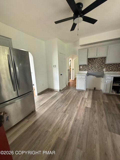 1564 Spruce Street Property Photo 16